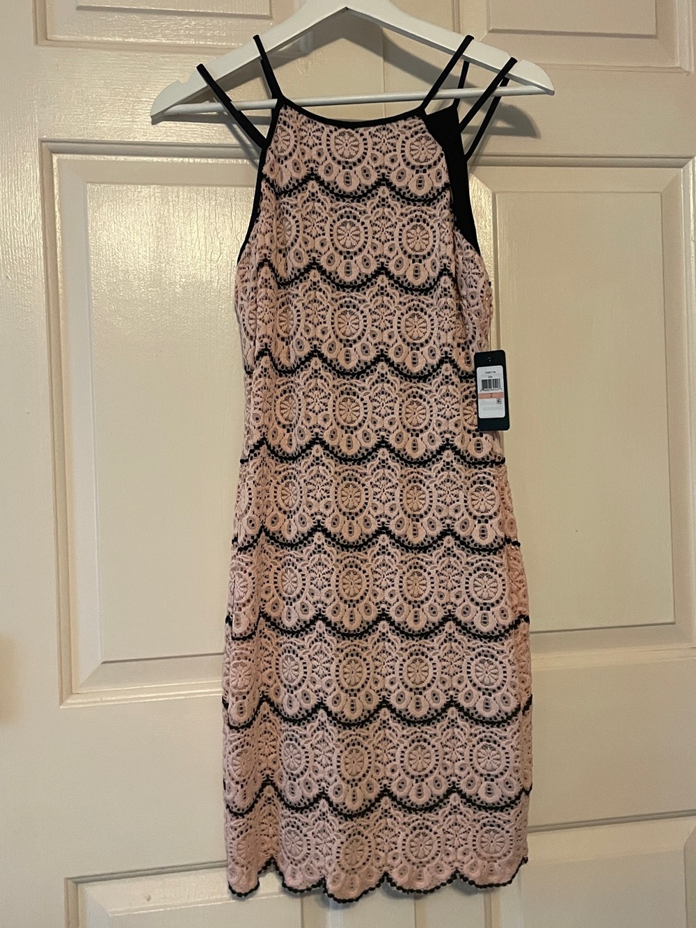 NWT GUESS Coquette Lace Mini Dress Pink & Black Scallop Trim